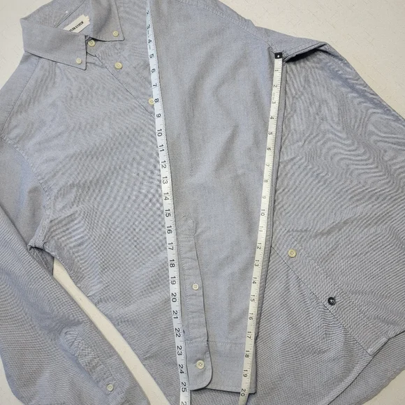 Taylor Stitch - Picture 4 of 16